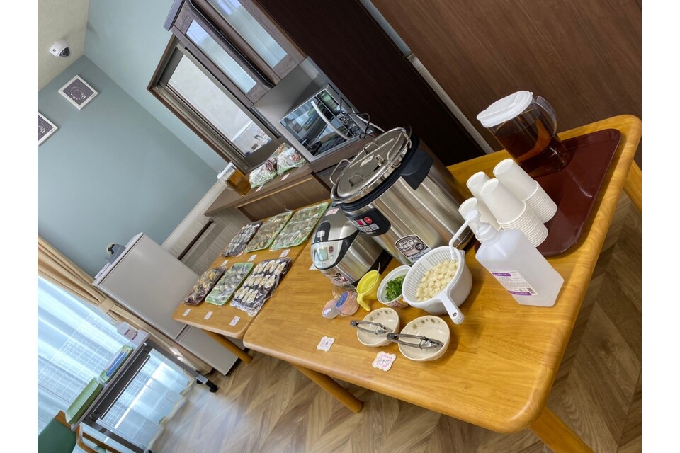 試食会